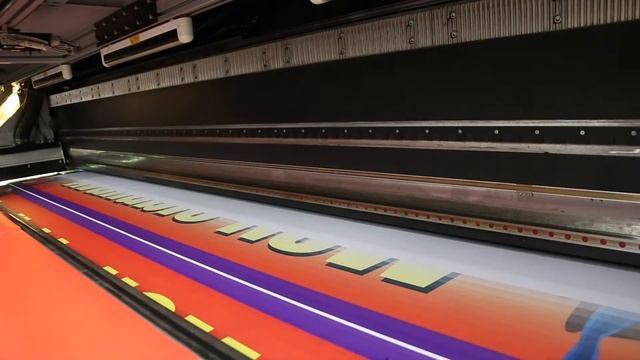 The Platon Graphics Kaizen Tech Printer Printing a Banner смотреть онлайн