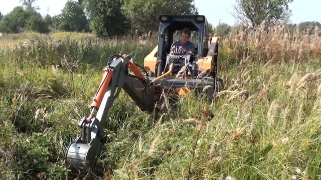 Экскаватор навесной на мини-погрузчики от МС-партс смотреть онлайн