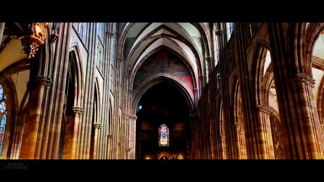 ONE DAY IN STRASBOURG (FRANCE) | 4K UHD | Time lapse walk through an amazing historical old town смотреть онлайн
