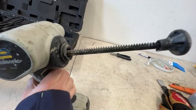 Köp Fogpistol för lim Panasonic EY3641 på Klaravik смотреть онлайн