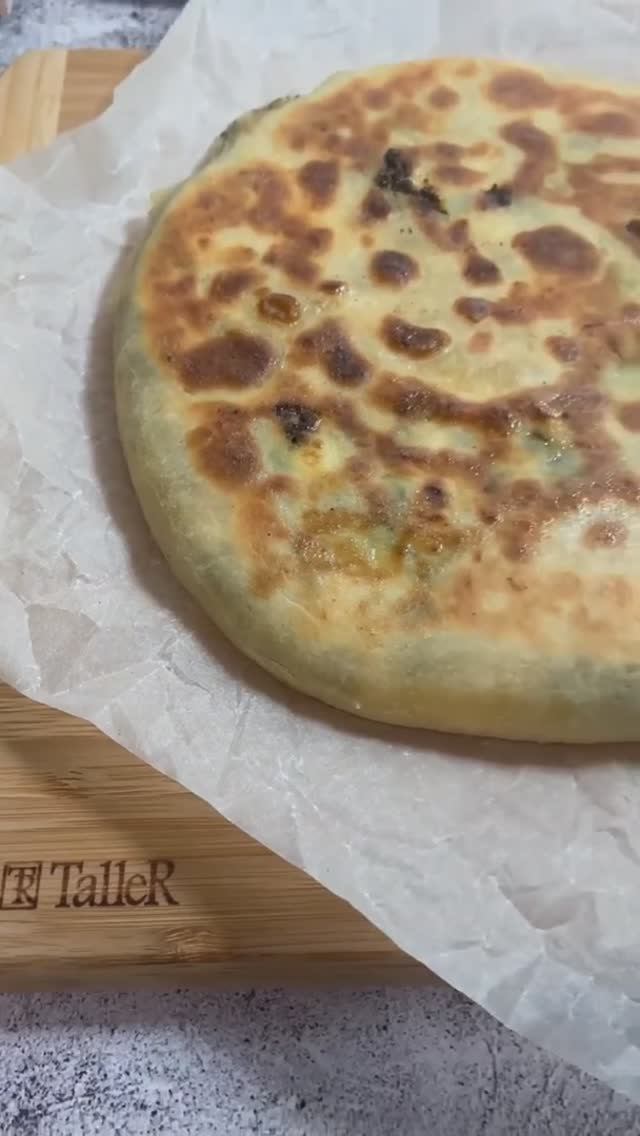 Хачапури по-имеретински. Рецепт на сковороде, который прост, точно получится и побалует близких смотреть онлайн