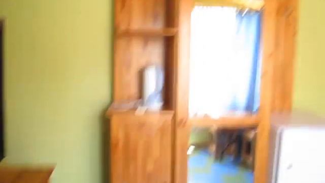 Эллинги в  Лоо у моря близко к вокзалу