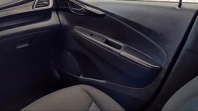 2021 Chevrolet Spark 1LT Hatchback Fairfield Vallejo Sonoma St helena American Canyon Vacavil смотреть онлайн