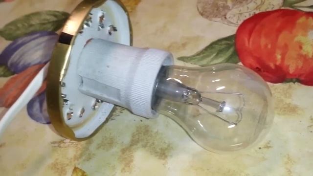 Обогреватель для цыплят Как сделать Heater for chicks ducklings смотреть онлайн