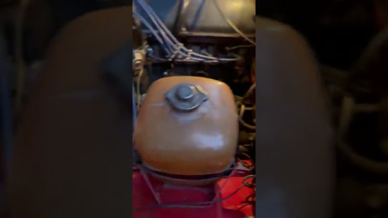 ИДЕАЛЬНЫЙ СОВЕТСКИЙ АВТОМОБИЛЬ смотреть онлайн