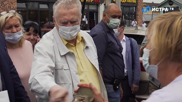 Жириновский переплатил за овощи в Истре смотреть онлайн