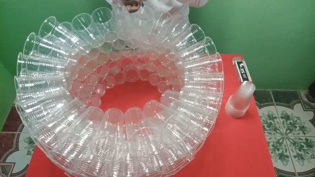 DIY Amazing SNOW MAN - Made Of Plastic Cups, Christmas Decorating ideas 2023 - Handmade - DIY Decor смотреть онлайн