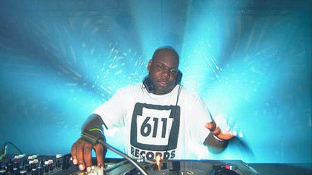 Carl Cox LIVE@SPACE IBIZA ESSENTIAL MIX 2005