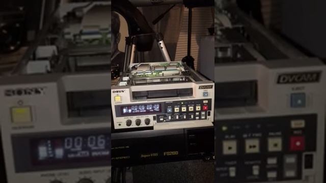 Sony pro dvcam mini dv dsr 40 смотреть онлайн
