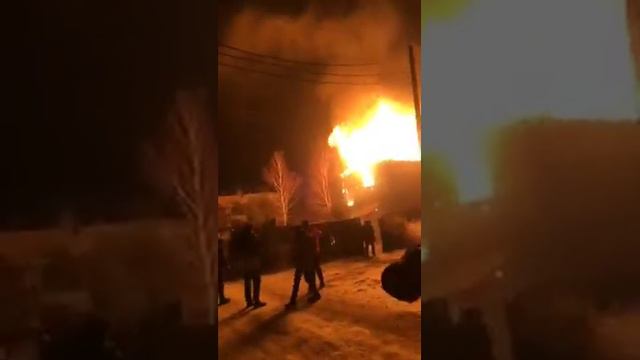Горит дом в СНТ смотреть онлайн