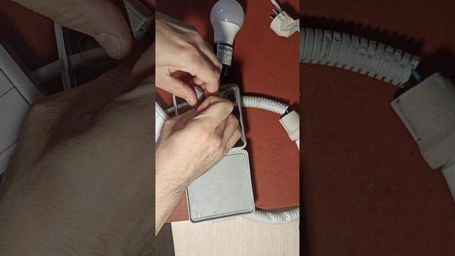 Подключение двухклавишного выключателя смотреть онлайн