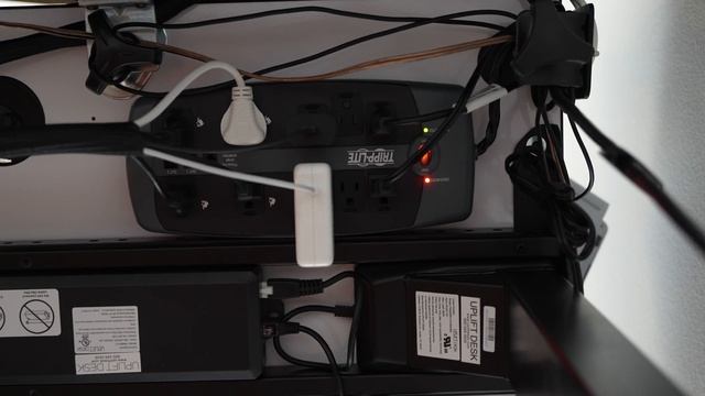 Uplift V2 Desk Review 1 Year Later смотреть онлайн