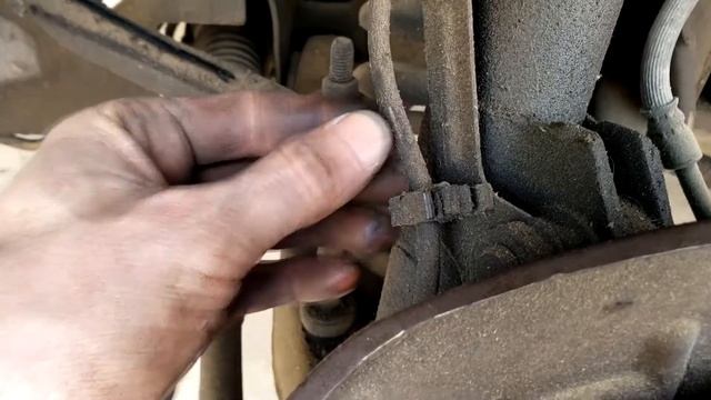 Front Strut Replacement - Ultimate Guide (Ford Mustang 1999-2004) смотреть онлайн