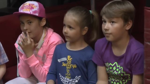 ЭДВИН УСТРОИЛСЯ НА РАБОТУ В 10 ЛЕТ // ЧАДОГРАД РАЗВЛЕКАТЕЛЬНЫЙ ЦЕНТР ПЛАНЕТА УФА 2017 смотреть онлайн