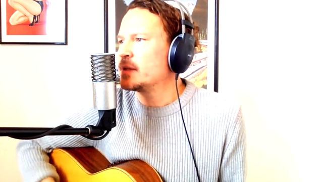 Stephen Spender's cover of Talk is Cheap by Chet Faker смотреть онлайн