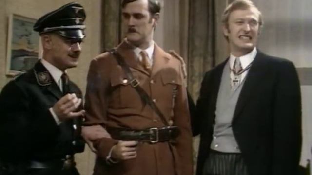 Monty Python - Hitler In Minehead смотреть онлайн