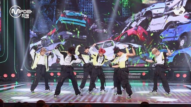 [MPD직캠] 엔하이픈 직캠 4K 'Future Perfect (Pass The MIC)' (ENHYPEN FanCam) | @MCOUNTDOWN_2022.7.14