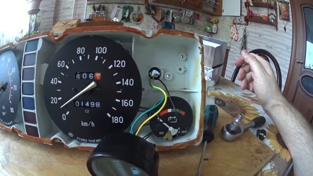 ЦИФРОВОЙ УКАЗАТЕЛЬ УРОВНЯ ТОПЛИВА HRDZ В ЖИГУ 16V/ПОДКЛЮЧЕНИЕ смотреть онлайн