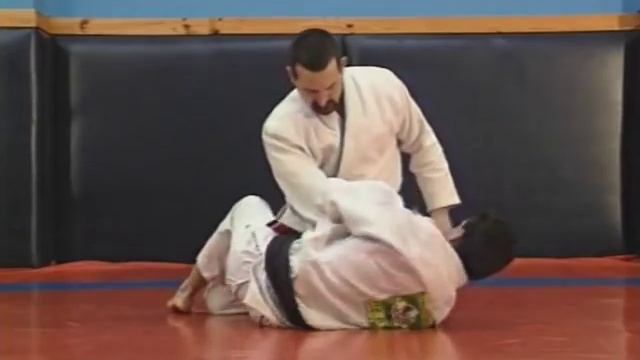 Jiu Jitsu Brésilien Vol.1 : Position Montada Et Echappement De Cette Position