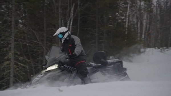 Essai du Polaris Titan ProStar S4