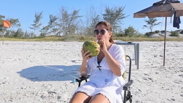 MARIA CLARA E JP APRENDEM AS REGRAS DE CONDUTA NA PRAIA - Learn Rules of Conduct for Children смотреть онлайн