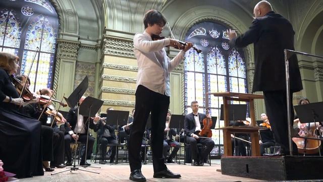 Ф. Мендельсон Концерт для скрипки  ми минор 1 часть.