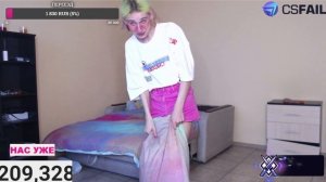 чел насрал в рот