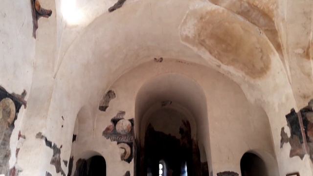 Place to visit in Bulgaria! Beautiful historical location. Asenova Krepost - Асенова Крепост смотреть онлайн