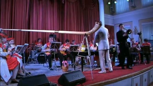 Евгений Несмачный EugeNes: альпийский рог alphorn тибетский горн dung-chen смотреть онлайн