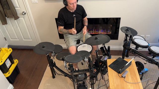 Donner DED-200 EDrums - Unbox and Review 2023 смотреть онлайн