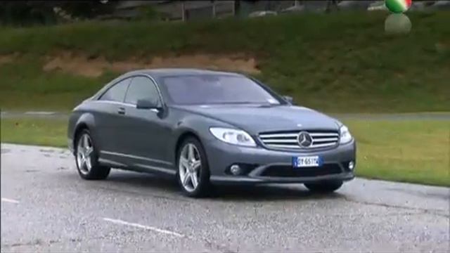Il motore della Mercedes CL 500 4matic смотреть онлайн