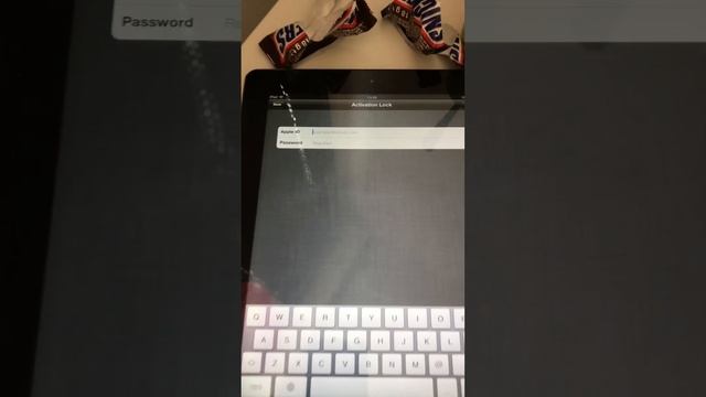 iPad 3 iOS 5.1 iCloud lock #ipad #ios смотреть онлайн