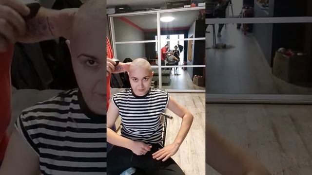 Я ПОДСТРИГЛАСЬ НАЛЫСО как ЭТО БЫЛО РЕАКЦИЯ смотреть онлайн