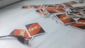 Как быстро помешать карты в игре uno