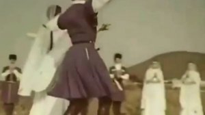 Легендарные солисты ансамбля Вайнах. Докку Мальцагов и Марьям Ганаева??