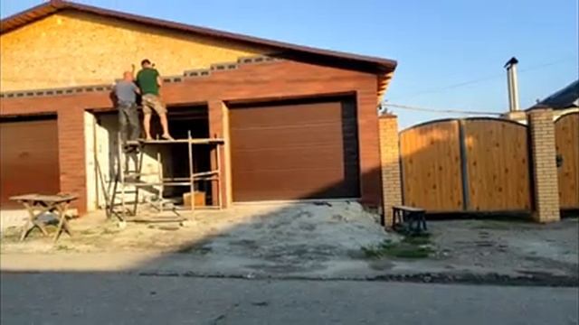 ОТДЕЛКА ЛИЦЕВОЙ СТЕНЫ ГАРАЖА СВОИМИ РУКАМИ!!! смотреть онлайн