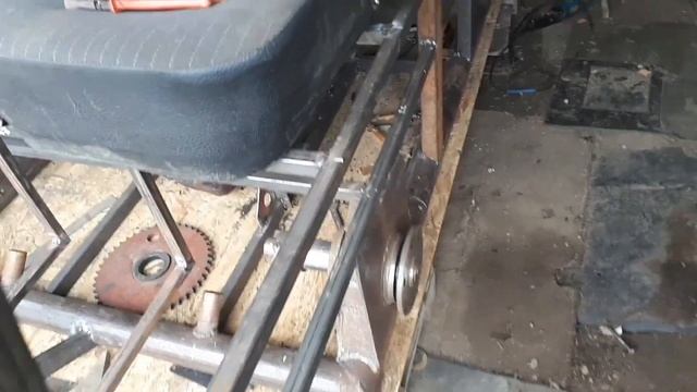 Про бортоповоротный вездеход. смотреть онлайн