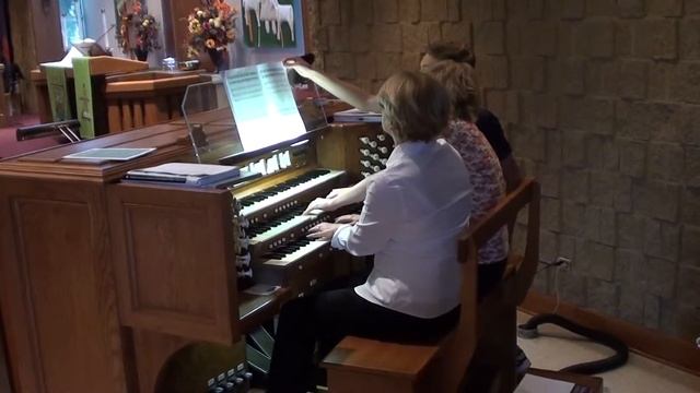 Easter Celebration 2015- Organ Duet смотреть онлайн