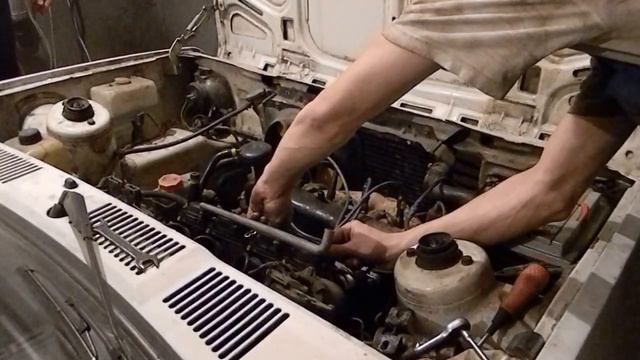 Ford Fiesta mk1 на Keihin CVK смотреть онлайн