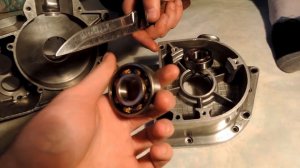 Сборка двигателя мотоцикла Минск | Установка и замена сальников и подшипников  :) | Часть 1.