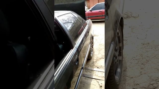 Звук Ауди v8 смотреть онлайн