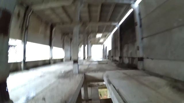 сталк на заброшенный стекло завод смотреть онлайн