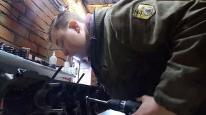 Притирка клапанов на змз 406 при помощи шуруповерта.