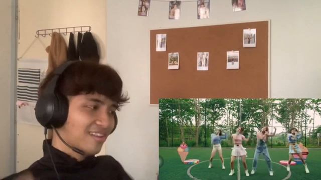 Malaysian React to Starbe - Cheesecake Dance Practice Still Camera | Outdoor Ver. смотреть онлайн