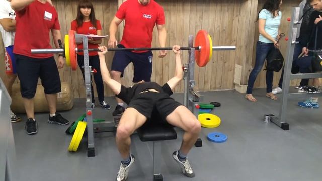 Жим лёжа 102.5 кг. Собственный вес 69 кг. смотреть онлайн
