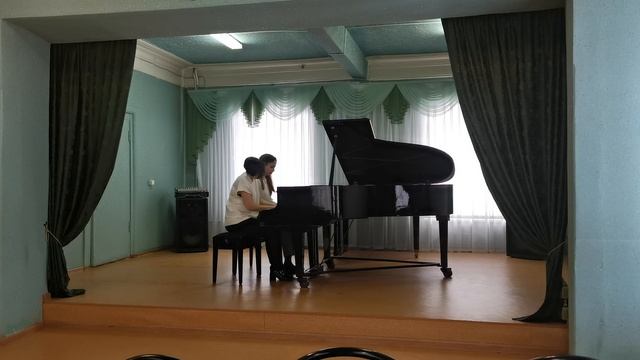 М. Мошковский. Испанский танец #1 смотреть онлайн