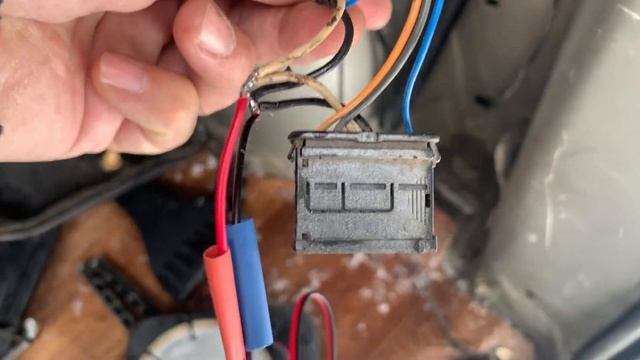 Установка камеры заднего вида на авто. Подключение камеры заднего вида к зеркалу смотреть онлайн