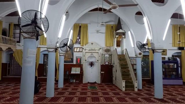 Visiting A Nice Little Mosque In Cyprus For Maghrib Prayer смотреть онлайн