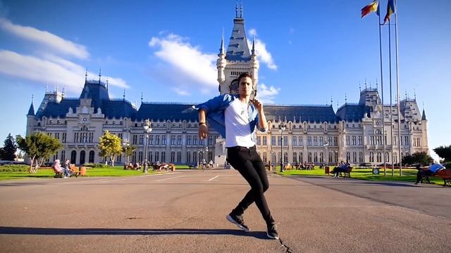 Dani J - Blinding Lights (Bachata Footwork) | by Marius смотреть онлайн