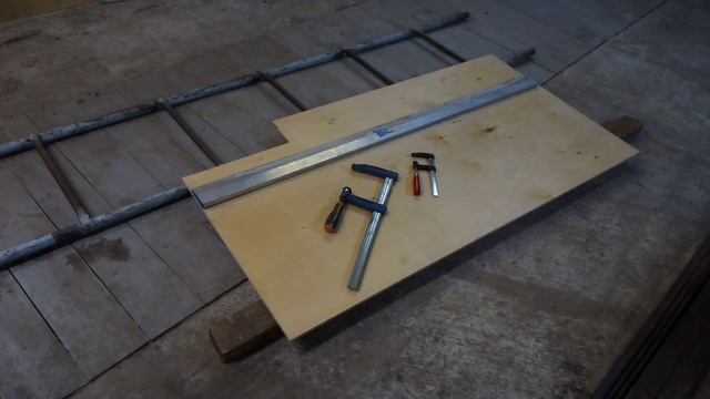 Как правильно и ровно резать фанеру смотреть онлайн